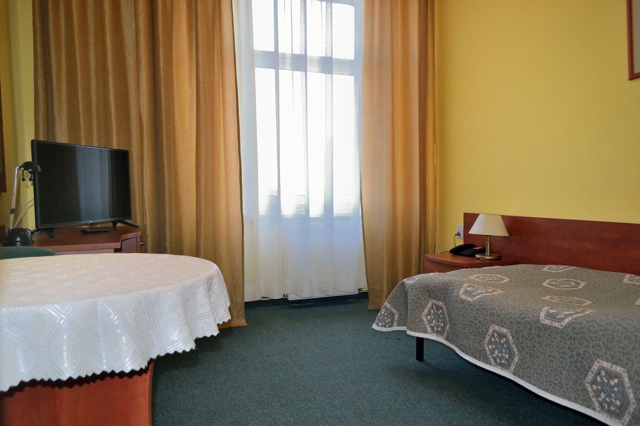 Hotel Kapitan Шчечин Екстериор снимка